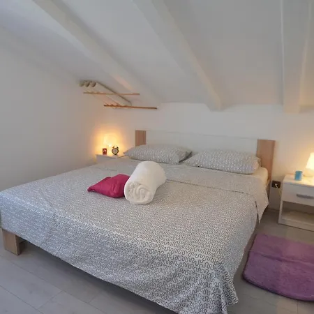 Stefano Apartamento